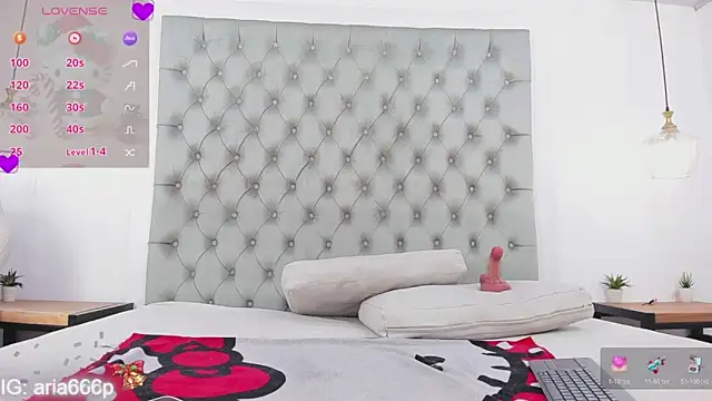 aria paul online show from December 3, 2025, 10:24 am