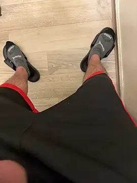 Nando49  online show from February 12, 2026, 6:19 am