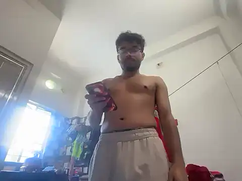 Snapshot of HorriblePastry chatting on February 5, 2026, 7:35 am HorriblePastry online show from February 5, 2026, 7:35 am