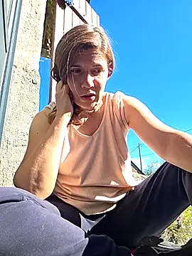 Lina lou4 online show from October 10, 2025, 11:53 am