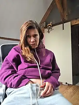 Lina lou4 online show from December 15, 2025, 12:53 pm