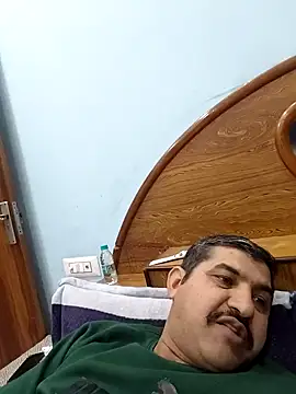 Amandev7 online show from February 5, 2026, 3:55 am