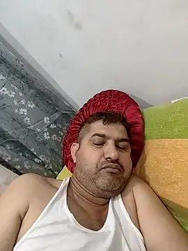 Amandev7 online show from May 5, 2026, 1:46 am