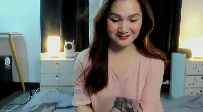 soooooANGEL online show from February 22, 2025, 7:12 am