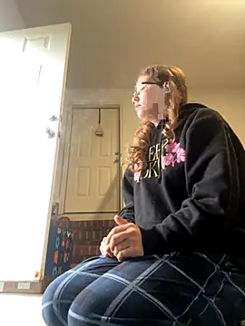 Snapshot of Dakota_02 chatting on September 29, 2025, 12:54 pm Dakota 02 online show from September 29, 2025, 12:54 pm