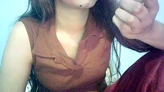 lovelydesi21 online show from January 31, 2025, 7:40 pm