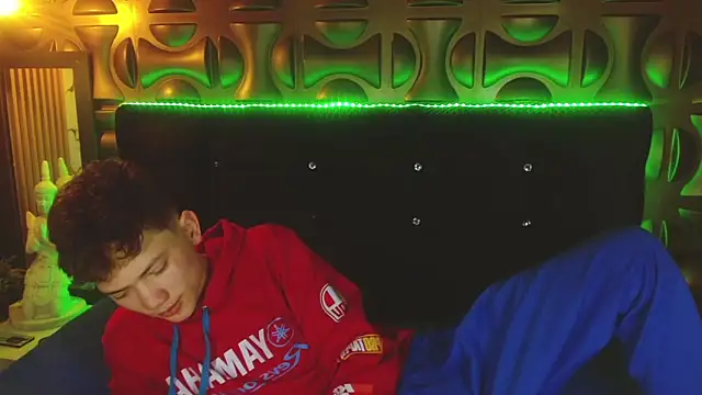 cruz dante online show from April 13, 2026, 7:08 pm