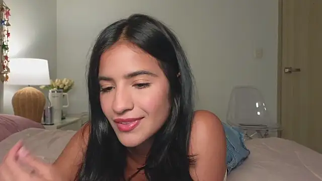 Snapshot of I_am_kat chatting on April 25, 2026, 2:36 am I am kat online show from April 25, 2026, 2:36 am
