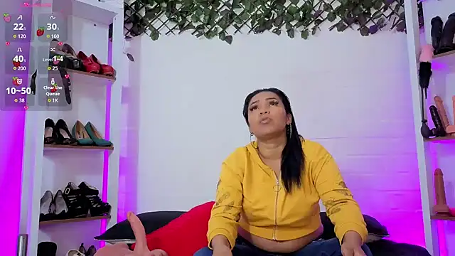 louise nails online show from April 11, 2026, 1:15 pm