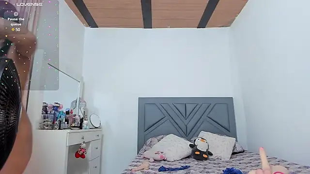 kendall-ewers online show from December 10, 2024, 4:02 am