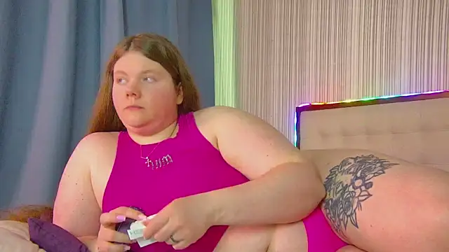RubyValen online show from June 6, 2026, 1:32 am