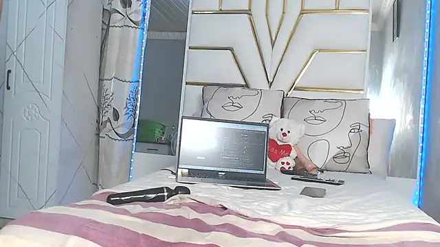 SexyyNana online show from February 20, 2025, 7:08 pm