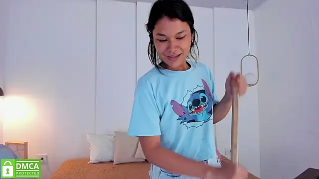 sexychanell 18 online show from January 22, 2025, 6:41 pm