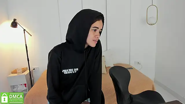 sexychanell 18 online show from January 28, 2025, 12:43 pm