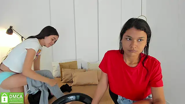 sexychanell 18 online show from February 5, 2025, 12:38 pm