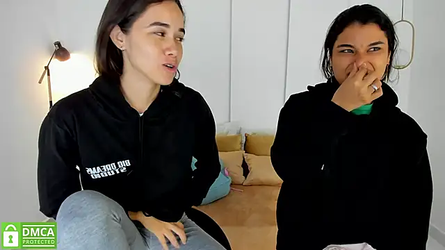 sexychanell 18 online show from March 3, 2025, 10:49 am