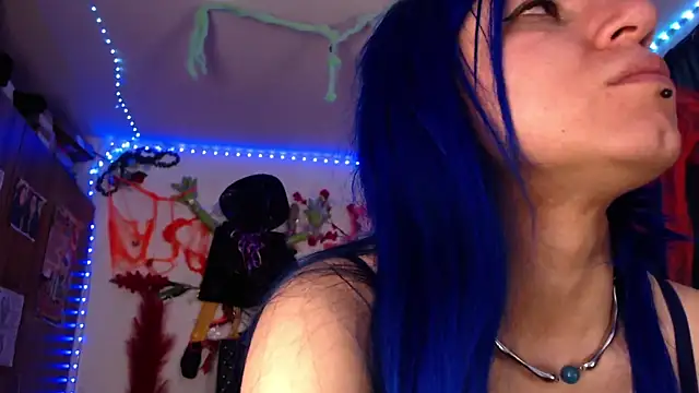 pussytight pervert online show from October 27, 2025, 1:09 am