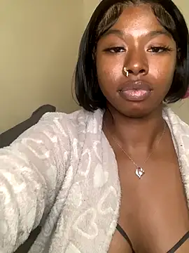 TinyBlazian901 online show from October 4, 2025, 8:18 pm