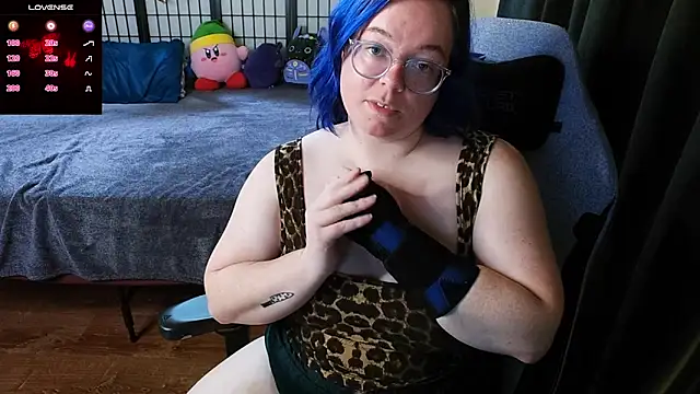 KiraSpitQueen online show from December 20, 2024, 3:36 am