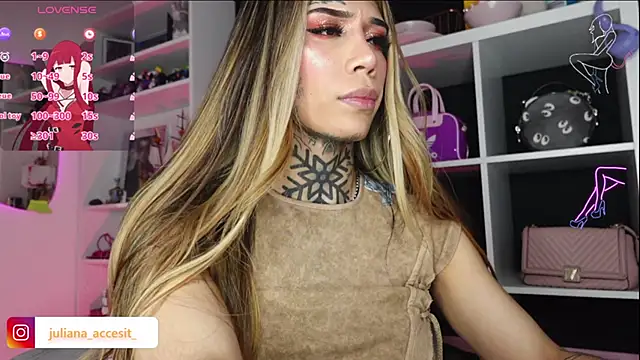 caroline cossei online show from February 8, 2025, 6:22 am