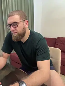 Bear bear  online show from March 12, 2025, 10:26 am