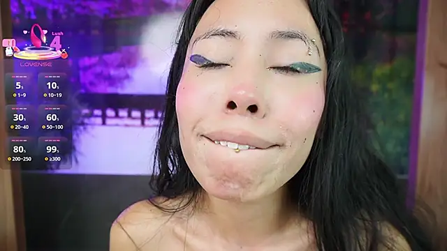 miss  maria online show from February 27, 2025, 9:04 pm