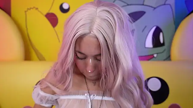 miss  maria online show from December 2, 2025, 6:03 pm