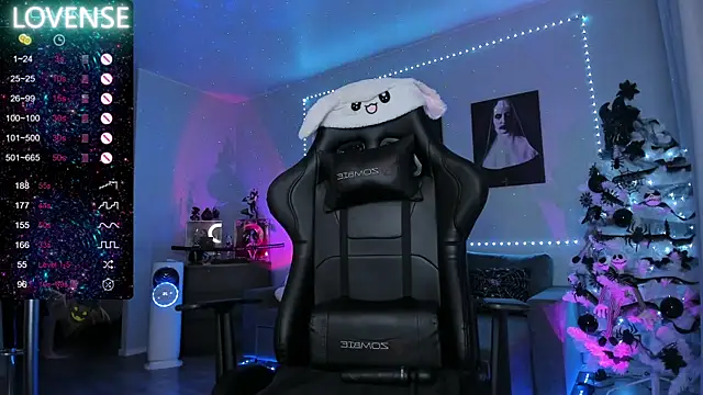 RachelQueen  online show from December 14, 2024, 1:38 pm