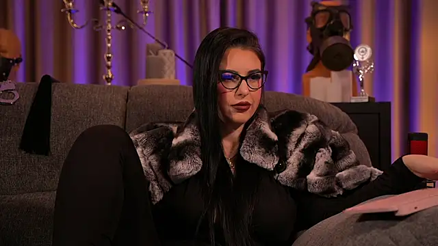 kelly kent online show from February 11, 2025, 4:22 am