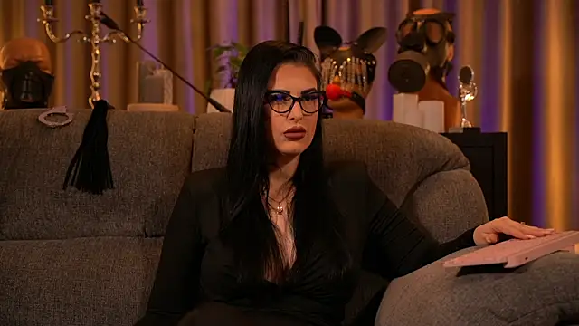 kelly kent online show from September 18, 2025, 8:00 pm