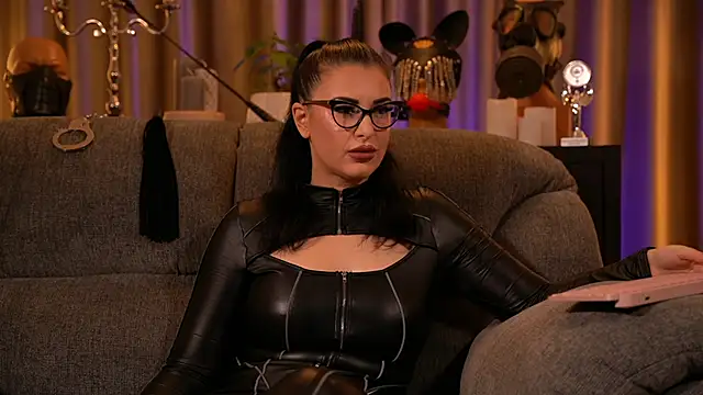 kelly kent online show from October 11, 2025, 9:13 pm