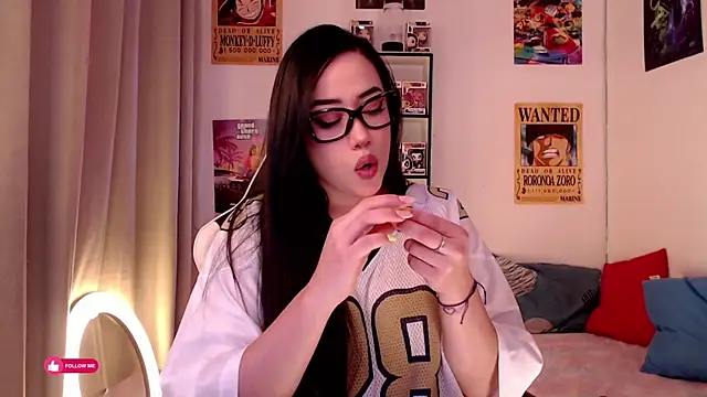 Emmy Ruiz online show from September 20, 2025, 2:12 am