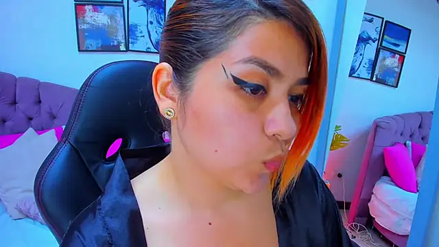 Gretta Queen online show from February 8, 2025, 1:22 am