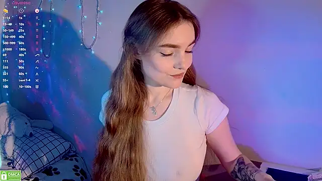 xwiuiwx online show from December 1, 2024, 10:43 pm