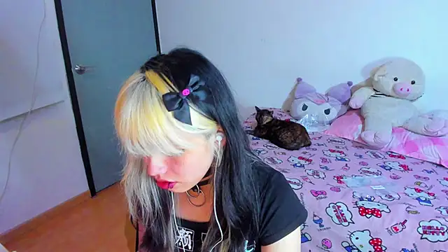 Akane-Mou online show from March 1, 2025, 10:34 am