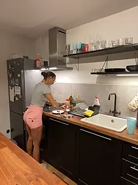 spottyyy online show from January 27, 2025, 4:54 pm