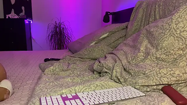 spottyyy online show from October 2, 2025, 8:38 pm