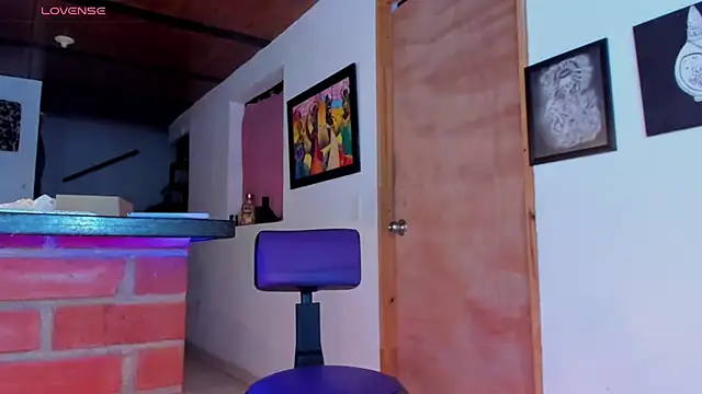 ink demonxxx online show from September 24, 2025, 3:10 am