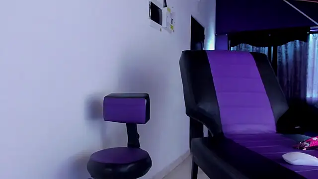 ink demonxxx online show from October 10, 2025, 5:34 pm