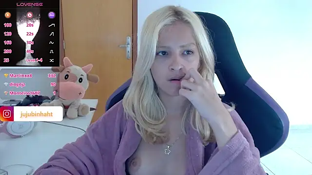 jujubinhahot online show from February 1, 2025, 12:37 pm