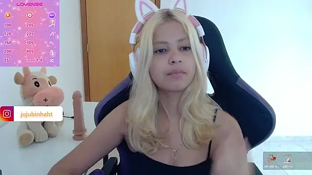 jujubinhahot online show from February 3, 2025, 12:03 pm