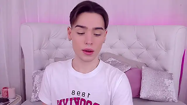 RobbyCharming online show from January 20, 2025, 7:46 pm