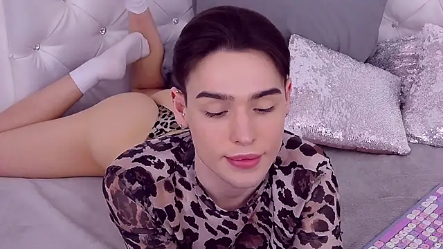 RobbyCharming online show from March 9, 2025, 10:52 pm