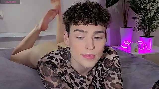 RobbyCharming online show from October 8, 2025, 11:08 am