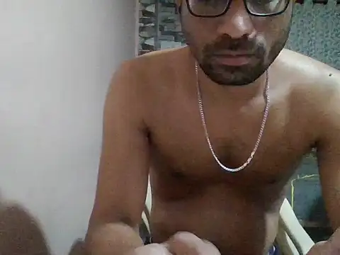 sexx4 online show from December 5, 2025, 2:14 pm