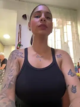 charlotte stevenss  online show from January 22, 2025, 5:28 pm