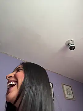 charlotte stevenss  online show from October 13, 2025, 2:28 pm