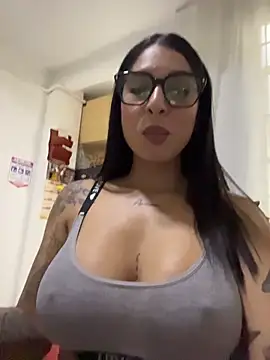 Snapshot of charlotte_stevenss_ chatting on June 30, 2026, 3:46 pm charlotte stevenss online show from June 30, 2026, 3:46 pm