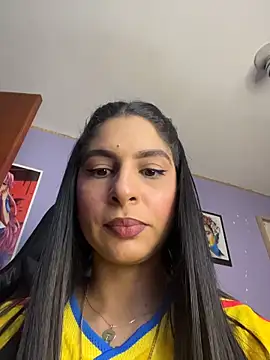 Snapshot of charlotte_stevenss_ chatting on July 7, 2026, 2:21 pm charlotte stevenss online show from July 7, 2026, 2:21 pm