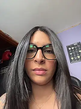 Snapshot of charlotte_stevenss_ chatting on July 18, 2026, 4:00 pm charlotte stevenss online show from July 18, 2026, 4:00 pm